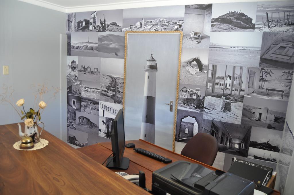 Obelix Guesthouse Lüderitz Kültér fotó