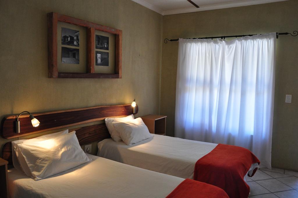Obelix Guesthouse Lüderitz Kültér fotó