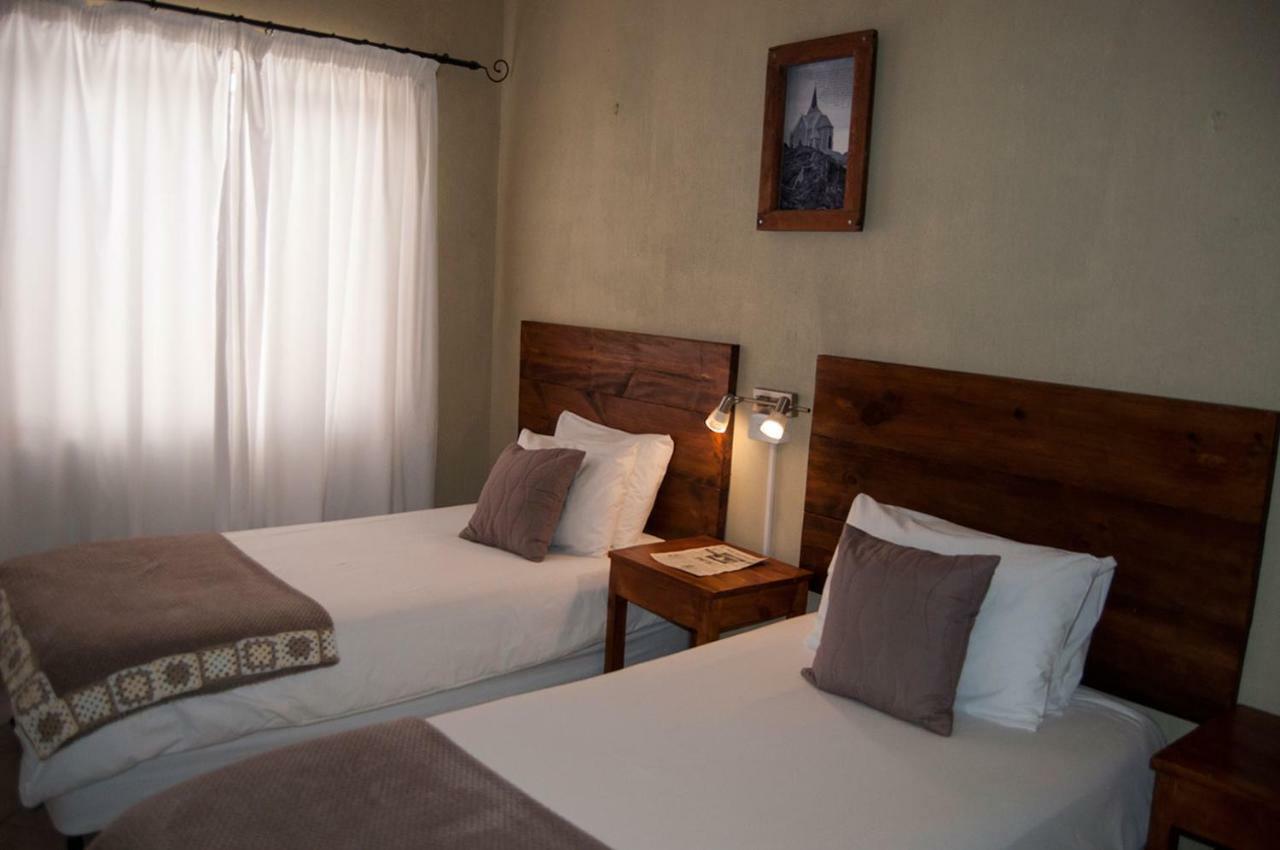 Obelix Guesthouse Lüderitz Kültér fotó